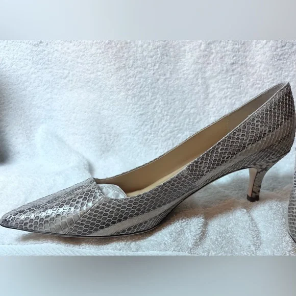 NWT & Box. Luxe J Renee Snake Skin, Size 10 , Kitten heel. Dust bag included- - Picture 7 of 13